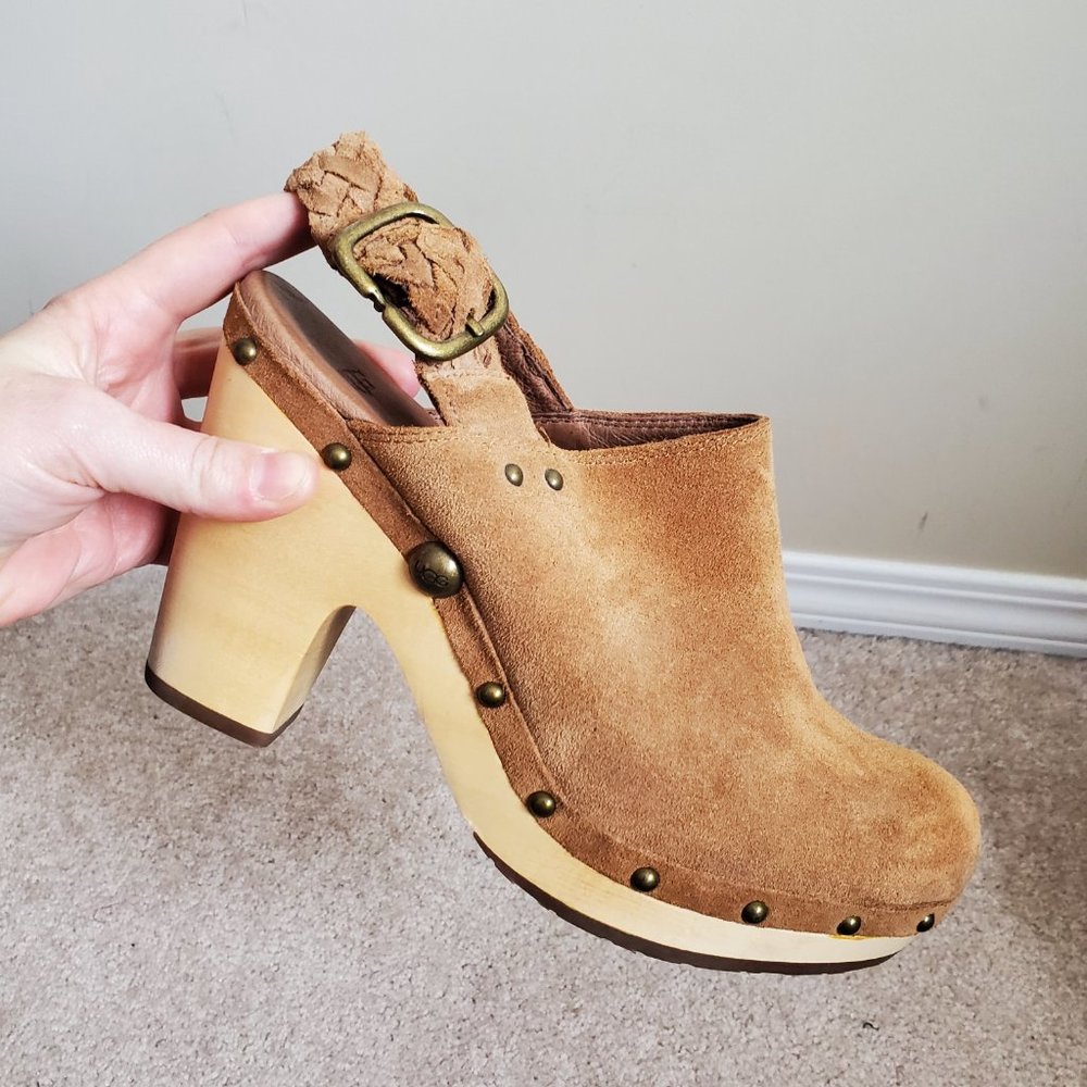 UGG / 10 / Women's Suede Dafni Nubuck Braided Ankle Strap Wood Clogs